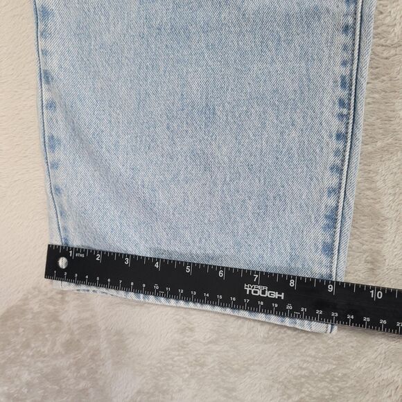 Levi's High Waisted Straight Jeans Womens 27x29 Blue Light Wash High Rise Denim - Picture 4 of 15